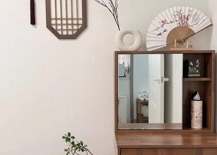 Hongdae Yeonnam Mangwon Walking Distance 3qbed Airport Railroad Luggage Storage Parking Appartement *